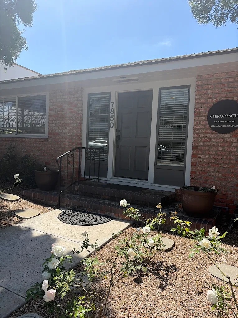 Entrance of Balanced by V at 7850 Ivanhoe Ave in downtown La Jolla